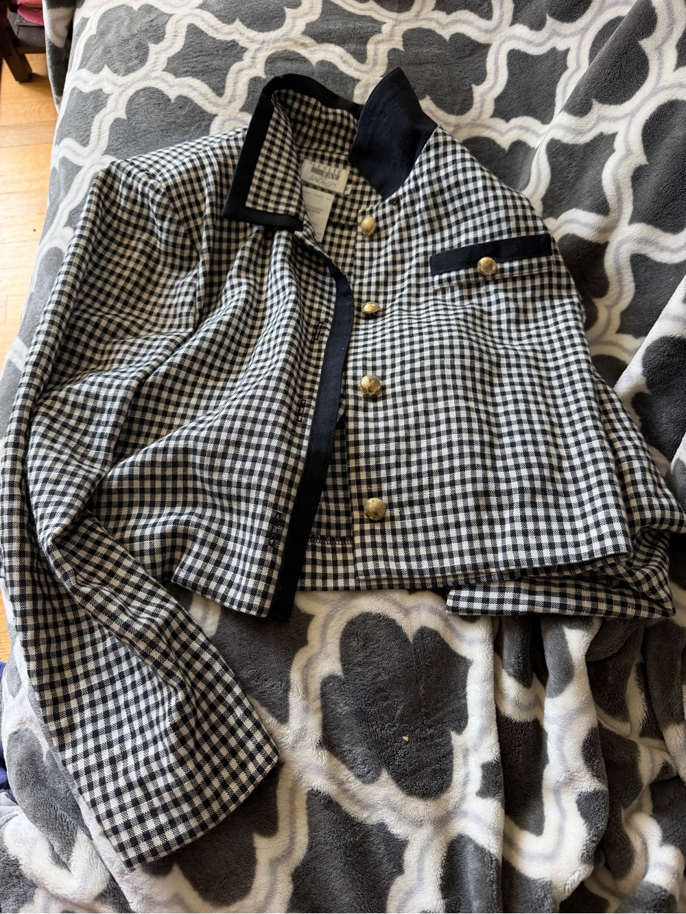 Leslie Fay Black and White Checked Jacket with Gold Button